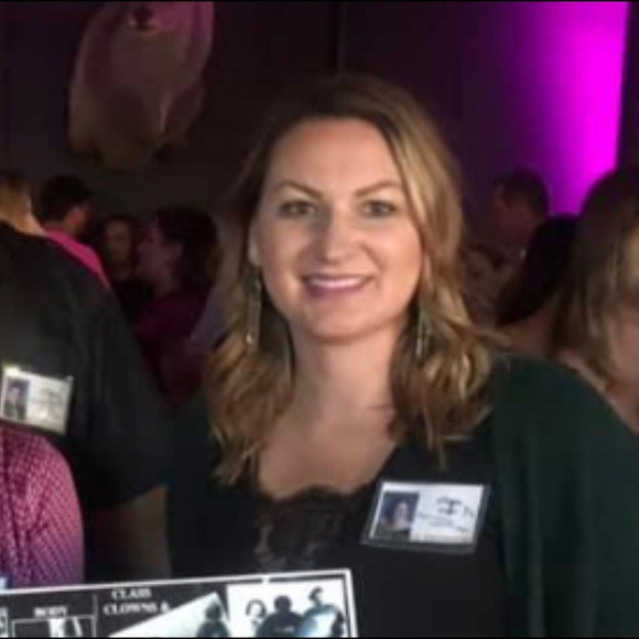 Meet your Posher, Kristin - Picture 1 of 1